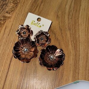 Bello Rose Gold Flower Earrings